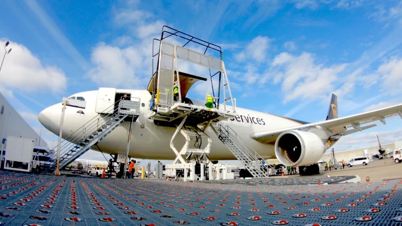 UPS Stock's Pivotal Moment: Today's Price and the Plane Crash's True Impact